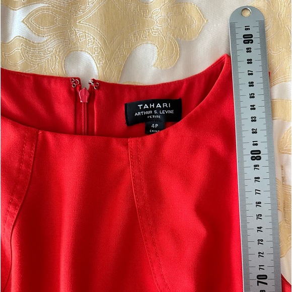 Dress Size S - Picture 5 of 7